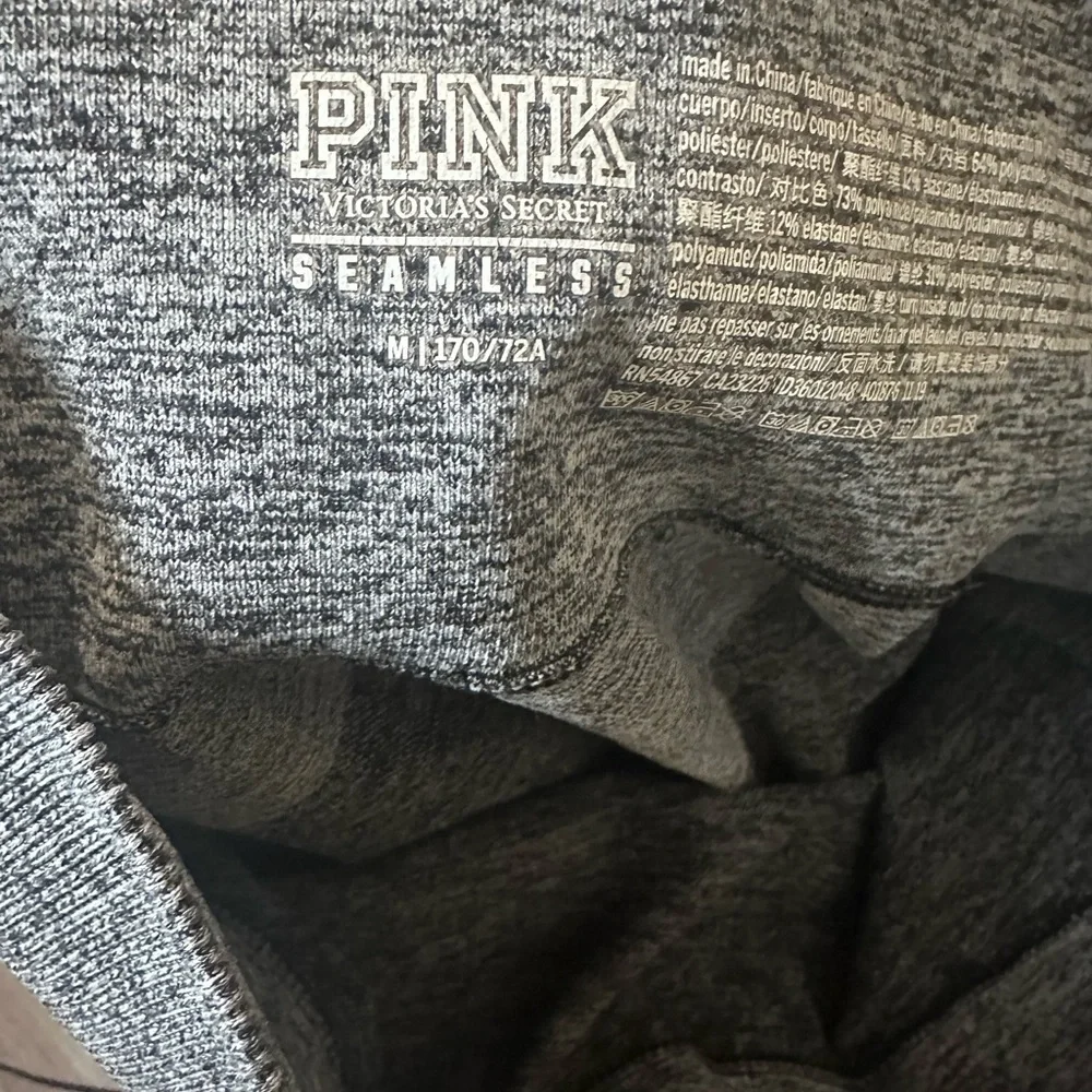 PINK Victoria's Secret Charcoal Leggings - Picture 2 of 3
